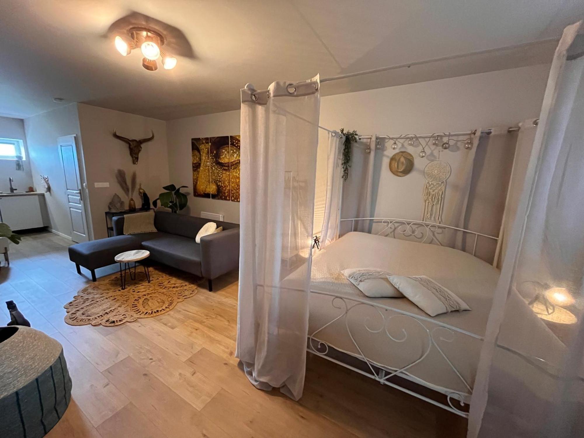Gite "Ibiza" Chamblet Luaran gambar